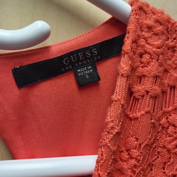 GUESS Women’s Lace Mini Dress Size Small - Picture 3 of 6